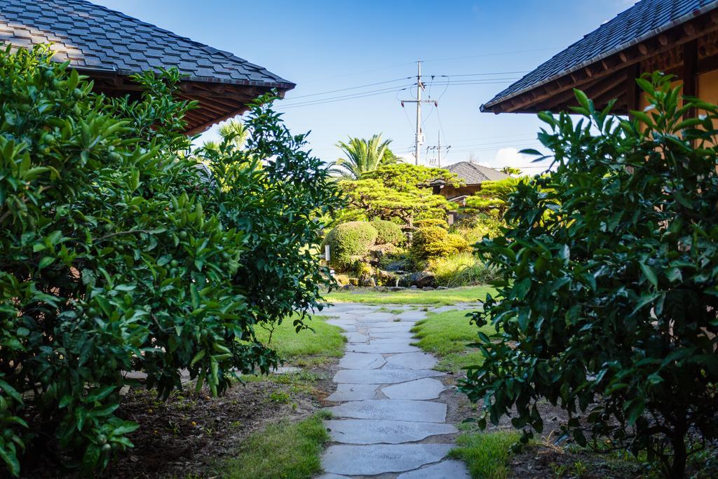 Kasan Tobang Hostel Seogwipo Bagian luar foto
